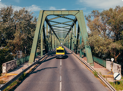 O zamede slider image